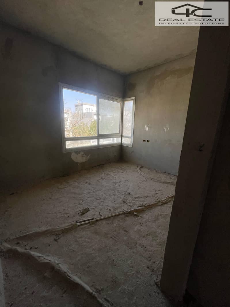 6 WhatsApp Image 2025-10-14 at 3.52. 55 PM (1). jpeg