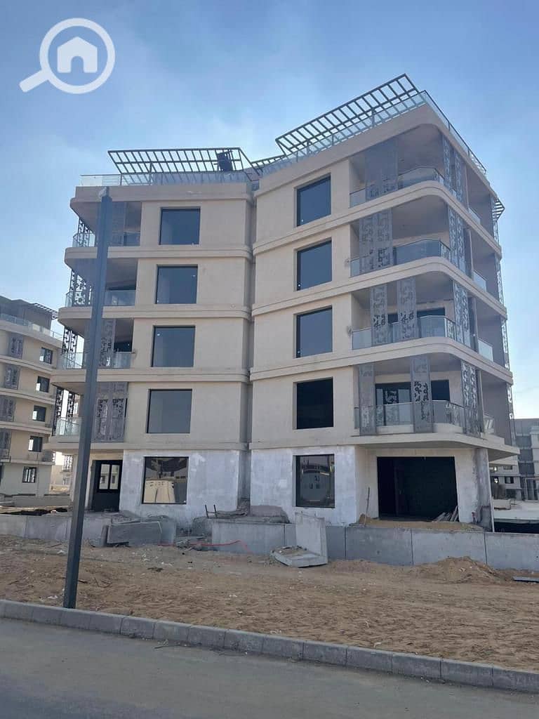 9 photo_6041665895136346949_y. jpg