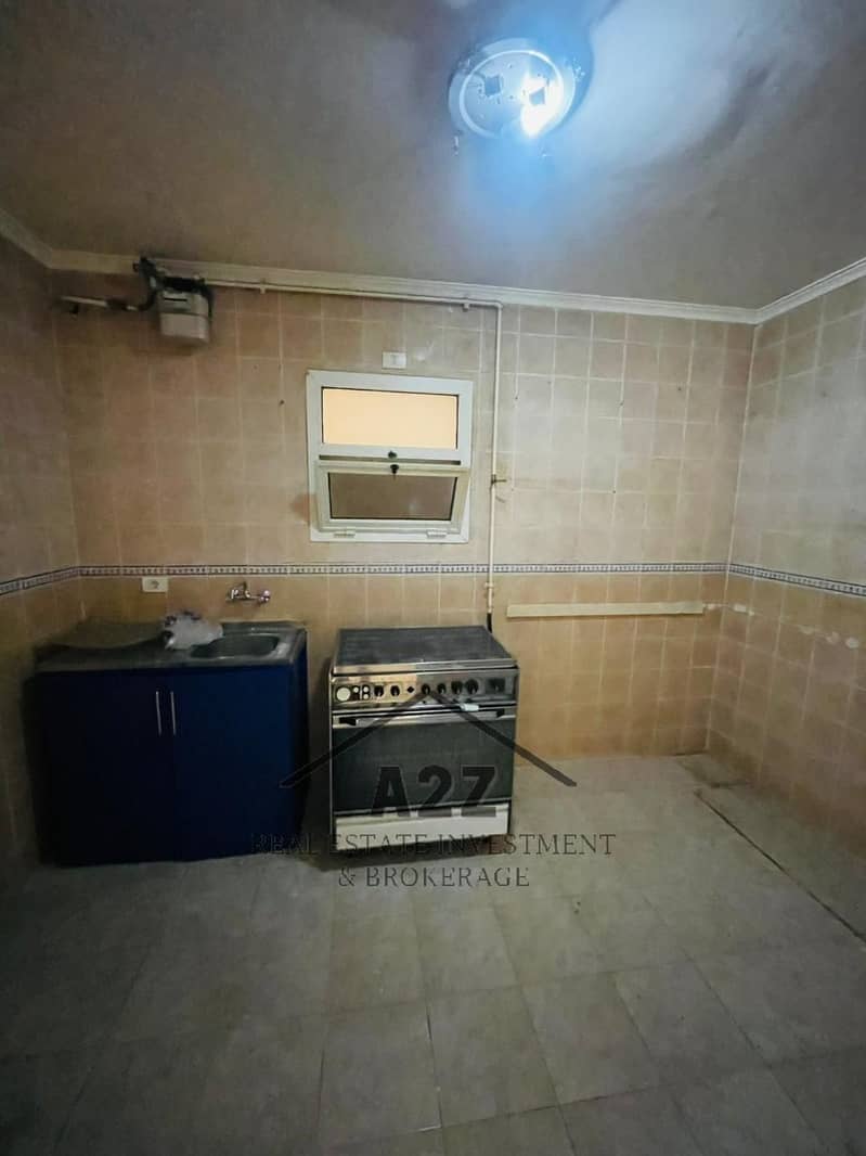 10 WhatsApp Image 2025-10-28 at 4.21. 20 PM. jpeg