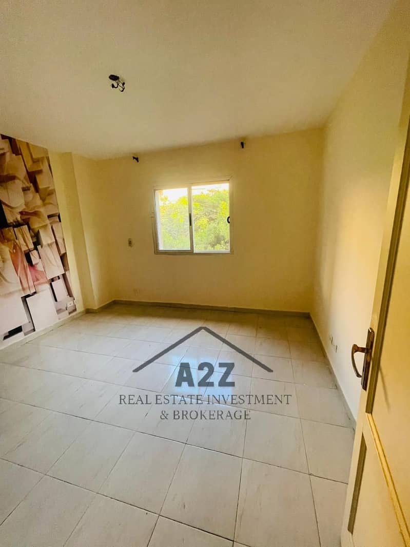 12 WhatsApp Image 2025-10-28 at 4.21. 21 PM. jpeg