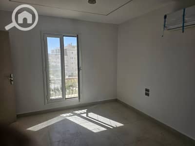 شقة 2 غرفة نوم للايجار في القاهرة الجديدة، القاهرة - WhatsApp Image 2025-10-28 at 17.01. 08_0d4c1e7f. jpg