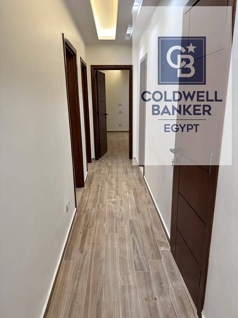 29 fa6bee38-9d85-4ca3-936a-bc4cde662bb2. jpeg