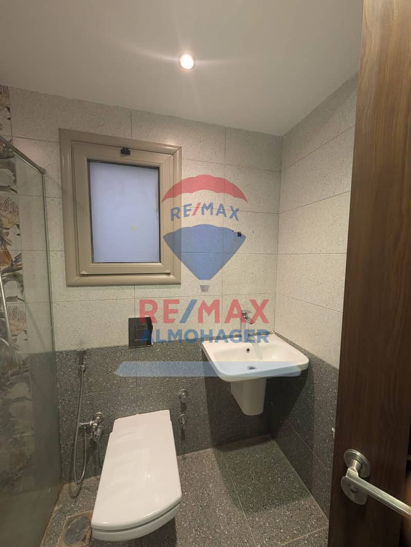 7 WhatsApp Image 2025-10-28 at 4.09. 38 PM. jpeg