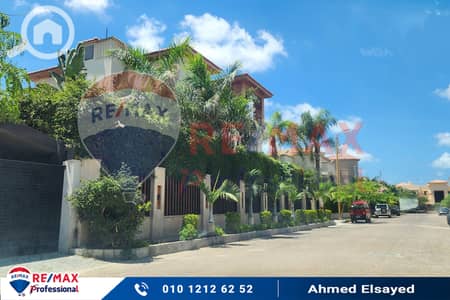 فیلا 9 غرف نوم للبيع في عجمي، الإسكندرية - 001 (2). jpg