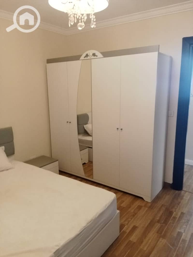 9 5bea8e8b-cc44-48b6-accb-9c28704bfdb1. jpg