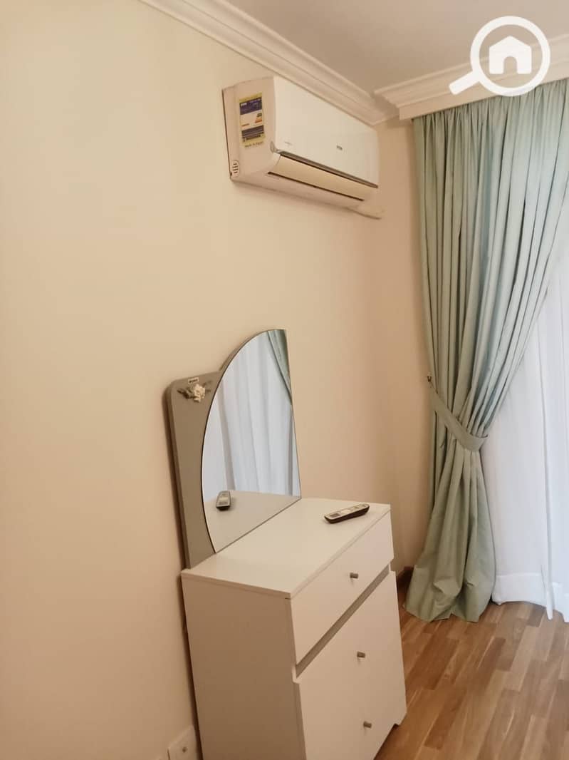 13 24412577-5167-4c3a-b600-0fc6c53c0f2f. jpg