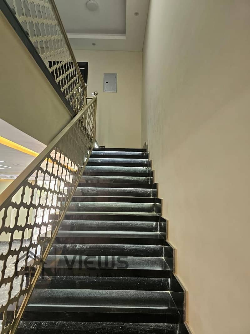 5 WhatsApp Image 2025-10-27 at 4.41. 46 PM. jpeg