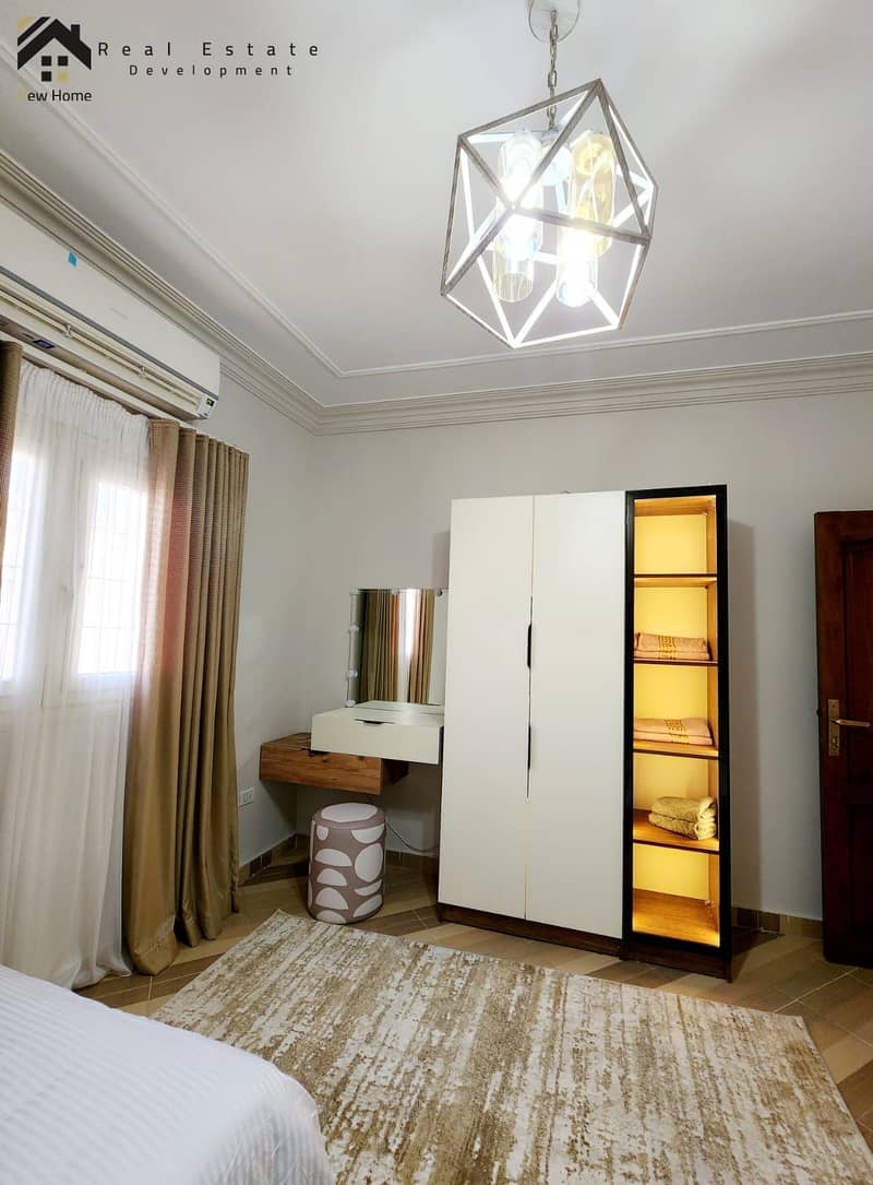 9 09b89e64-6d14-4d34-a82c-d55a2a72f7a0. jpeg