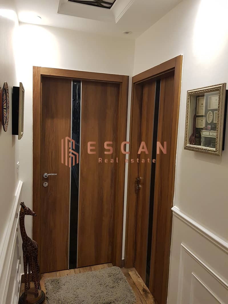 5 U874682 (15). jpeg