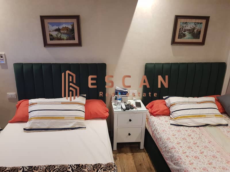 14 U874682 (9). jpeg