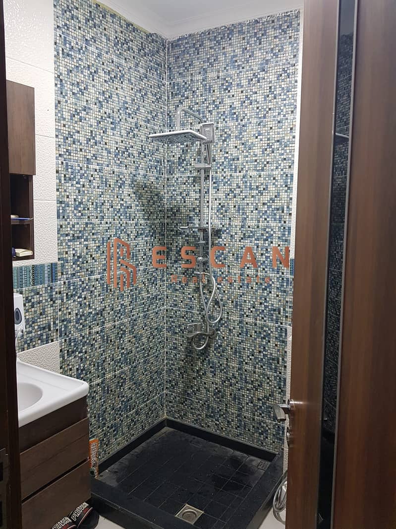 15 U874682 (7). jpeg