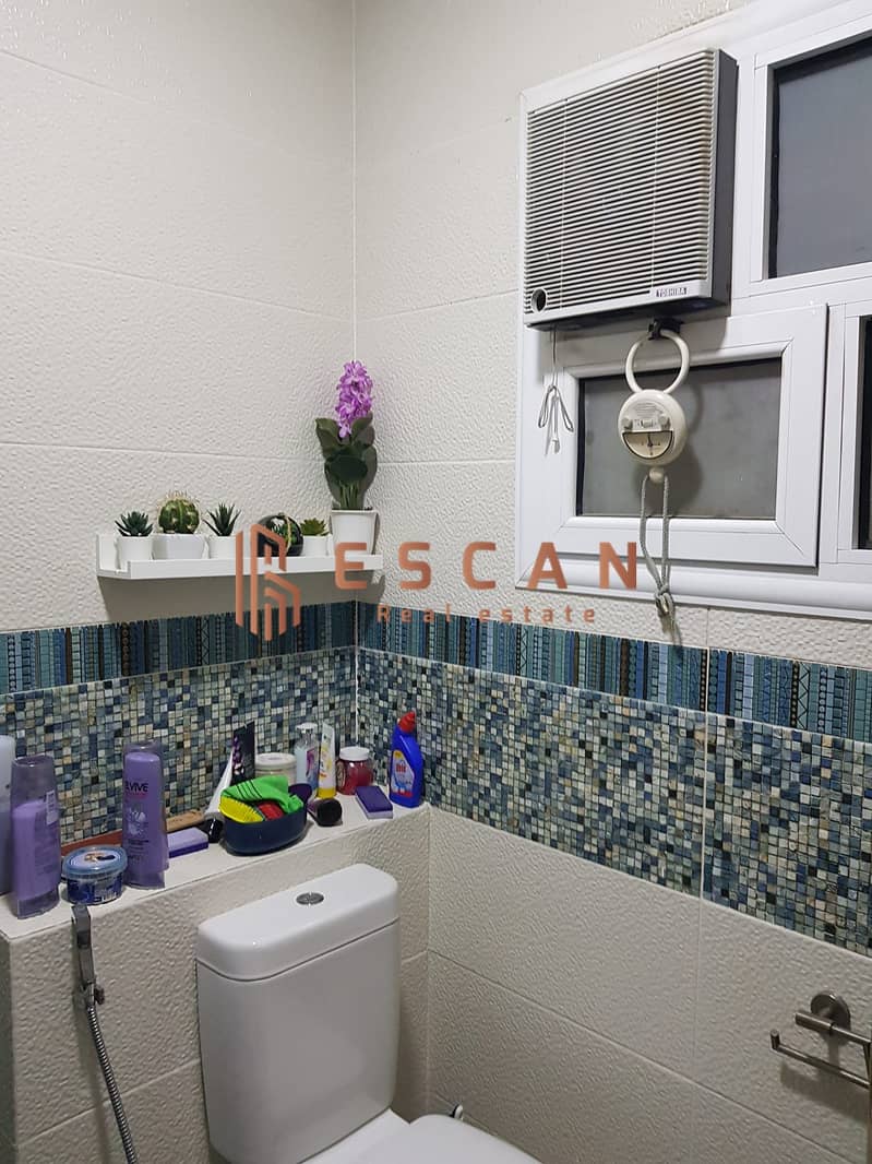 16 U874682 (3). jpeg