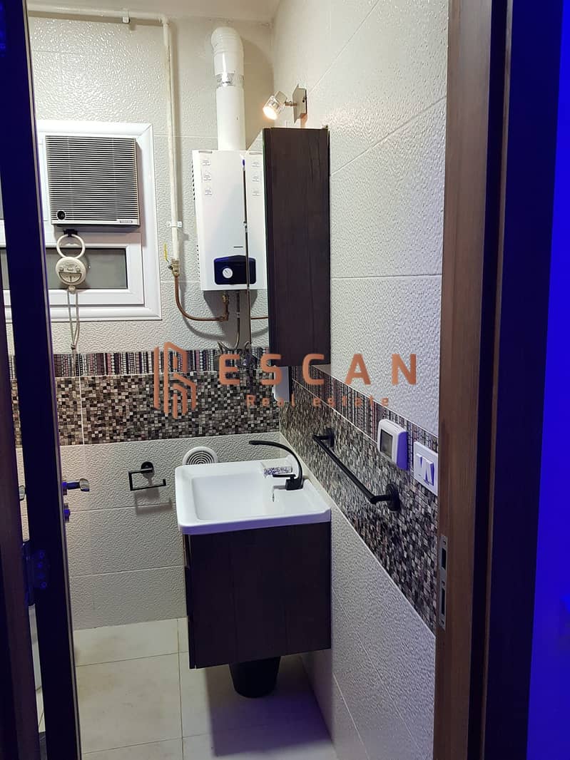 17 U874682 (14). jpeg