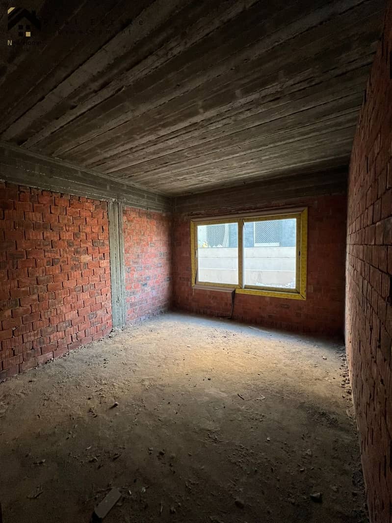 13 c312646e-f096-4097-a6ce-2920da49709a. jpeg