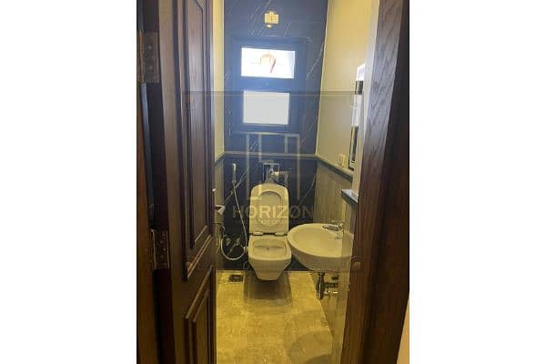 10 WhatsApp Image 2025-10-28 at 1.35. 46 AM. jpg