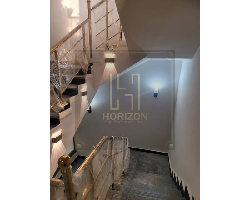 2 WhatsApp Image 2025-10-28 at 1.39. 16 AM (1). jpg