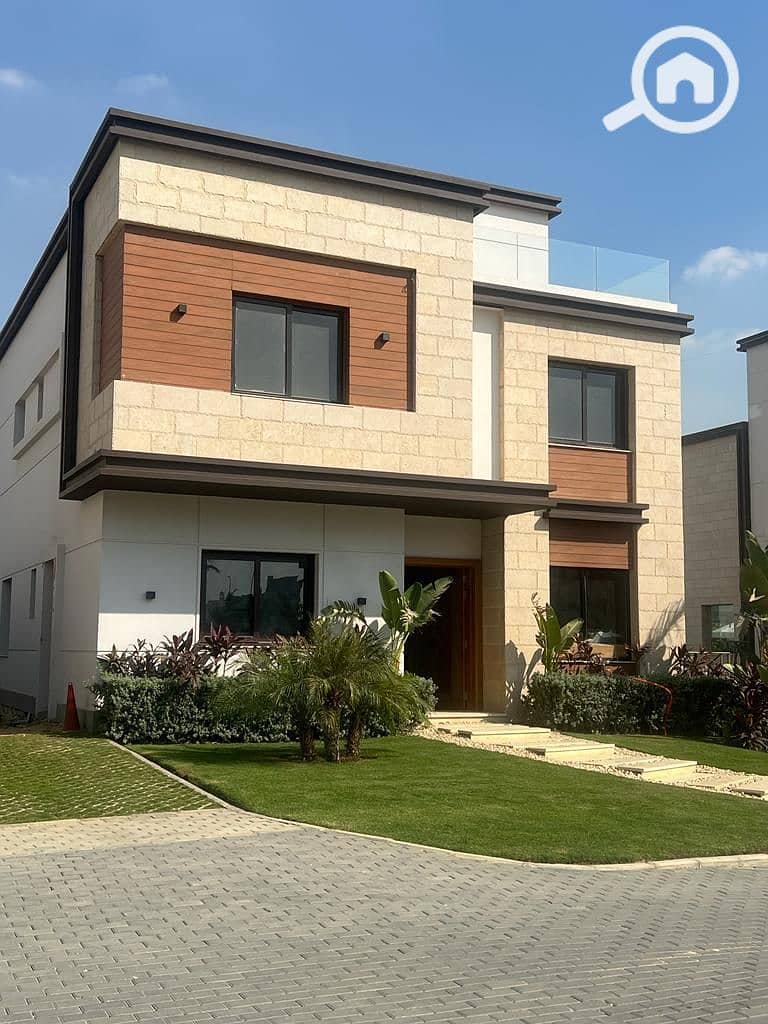 7 1f1b27f8-0239-4a72-8b30-667d23d4c202. jpg