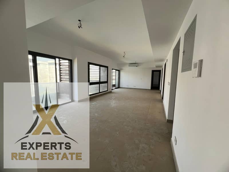 10 WhatsApp Image 2025-09-23 at 4.05. 12 PM (1). jpeg