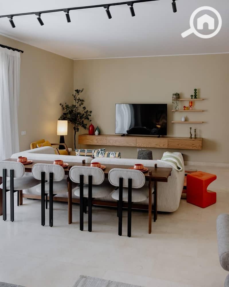 7 WhatsApp Image 2025-10-28 at 10.42. 56 AM (1). jpeg