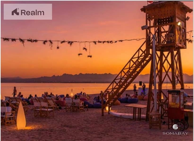 3 6d8dc0dd-5b63-47c0-8544-ab6bd1daf317. jpg