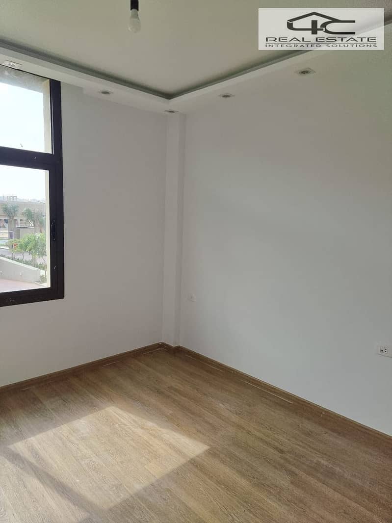 4 WhatsApp Image 2025-10-28 at 6.14. 39 PM. jpeg