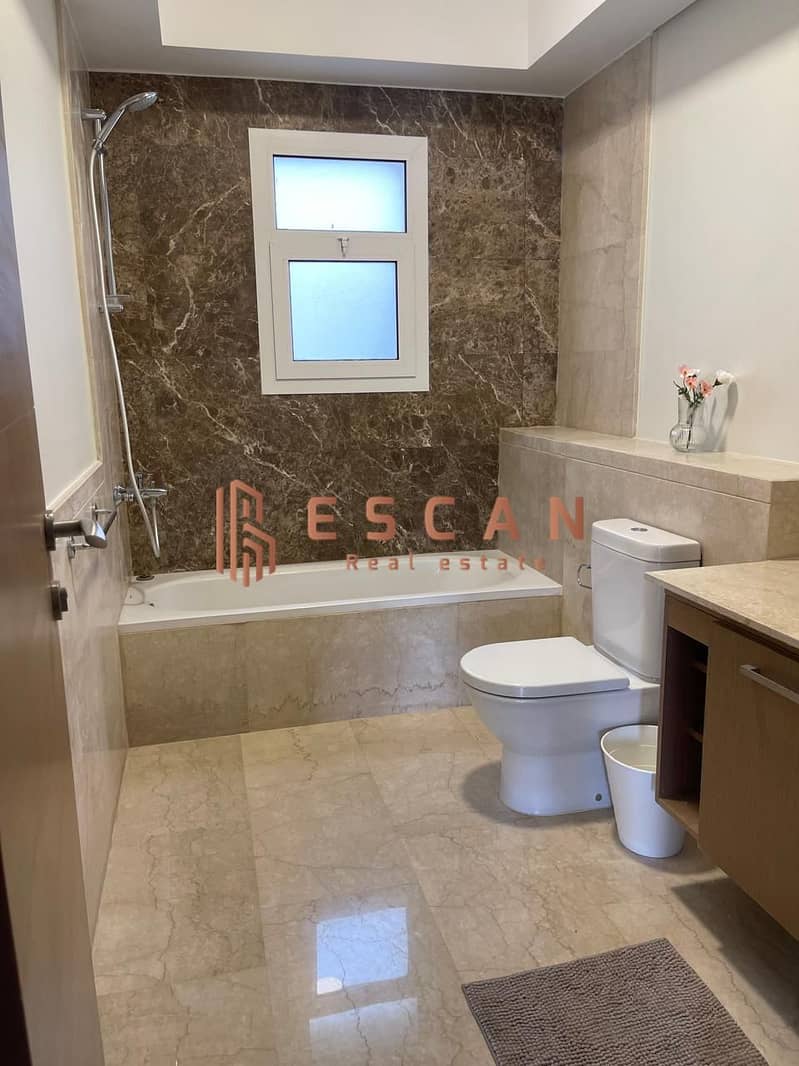 17 U824977 (11). jpeg