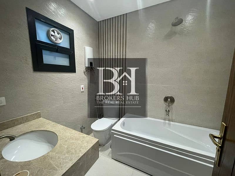 2 2dd08e55-963a-466b-bf4c-a185c5ce606b. jpg