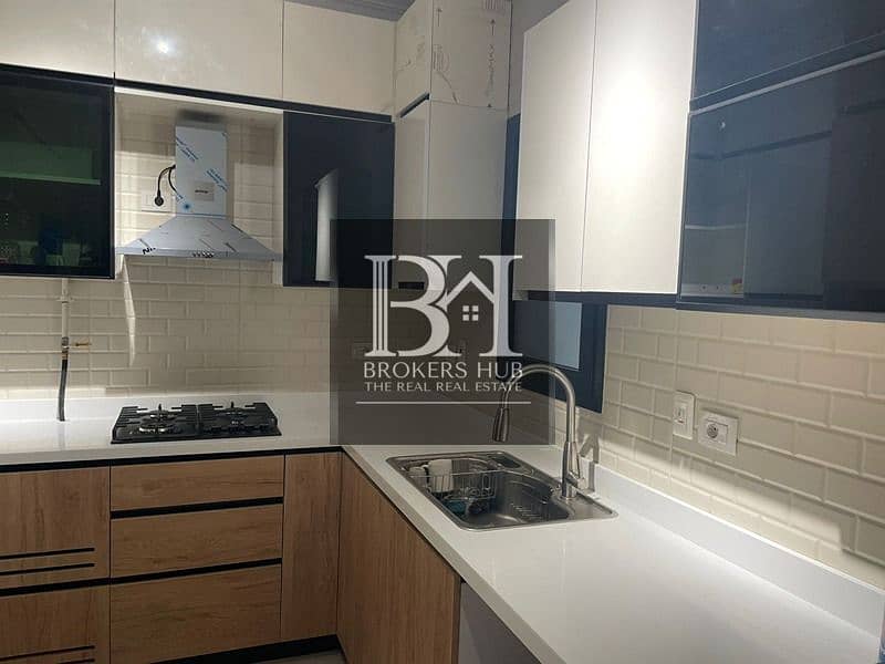 7 6323ec49-3ea2-48fe-b122-fc2faa91a7ab. jpg