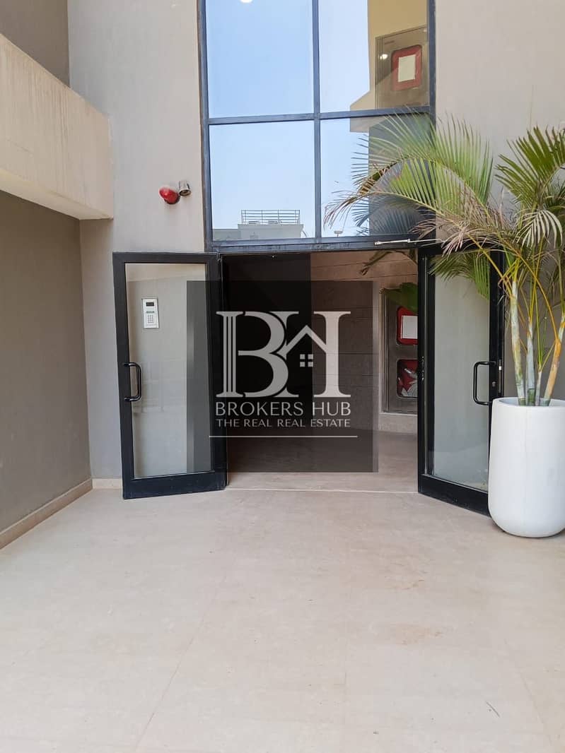 3 WhatsApp Image 2025-10-28 at 2.27. 29 PM (2). jpeg