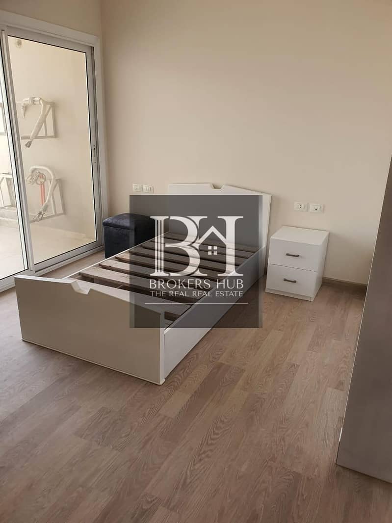 7 634555c2-1f52-48b2-bd5b-089e6403b361. jpeg