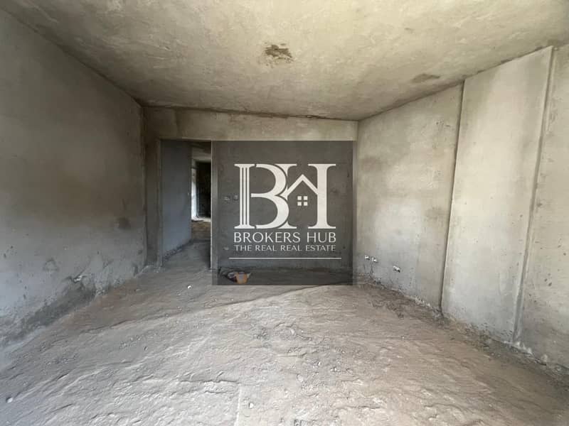 9 40e781a4-5d1a-4a17-941d-05df4085ba4b. jpeg