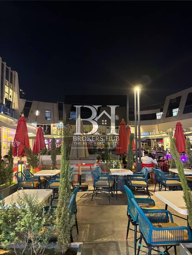 6 b659fd4e-9600-4571-8d26-dc118ee3c229. jpeg