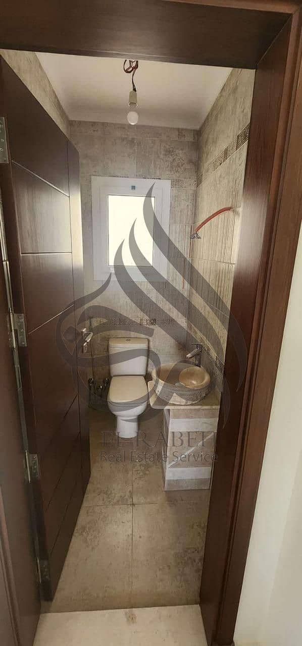 10 WhatsApp Image 2025-10-23 at 6.55. 07 AM (3). jpeg