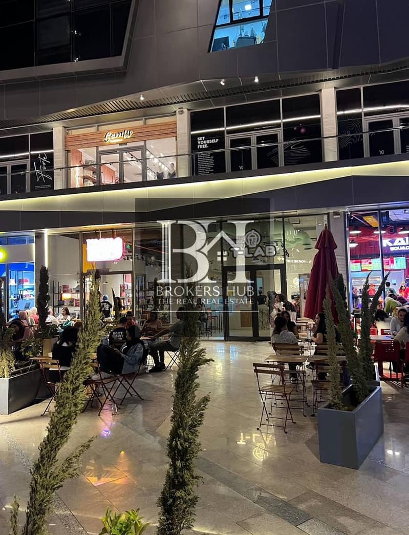 6 ceb2d027-3ec5-41e7-a01e-ec708292a1da. jpeg