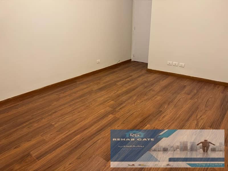 11 f9194993-7f7a-4c97-813a-48f900c93197. jpg