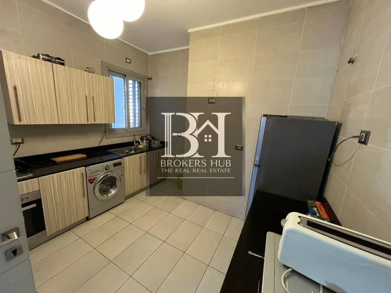 12 bdeb4011-7a43-4b77-862f-ae4c12596271. jpeg