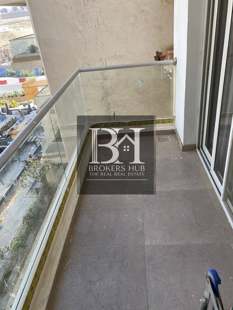 5 5b11801c-2a8f-47f4-b365-d31baf816813. jpeg