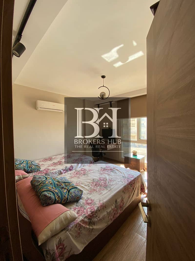 8 785c7e3a-5b71-44c9-91ed-bcf3dc0d7414. jpeg