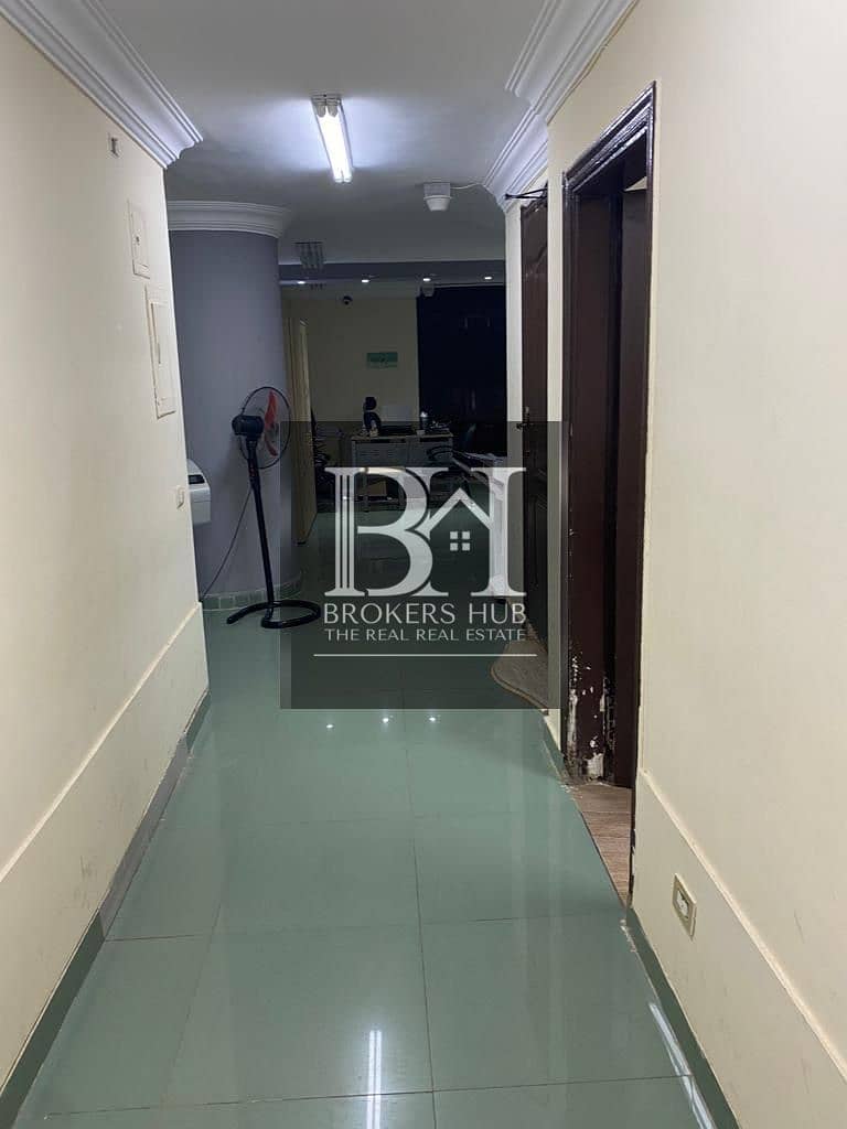 14 abcdc833-054e-4f63-b261-a10a5eea547c. jpeg