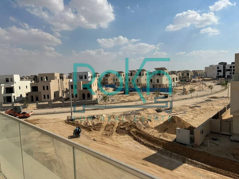 4 7dd227e4-f5ef-48d8-b35c-29c1f56636a0. jpeg