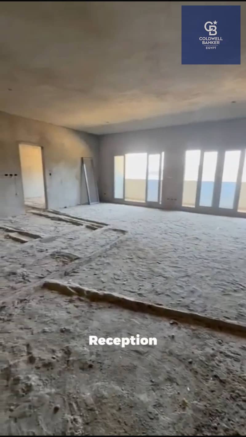 14 1f1ddc52-9842-4c66-87f3-34b408b55820. jpeg