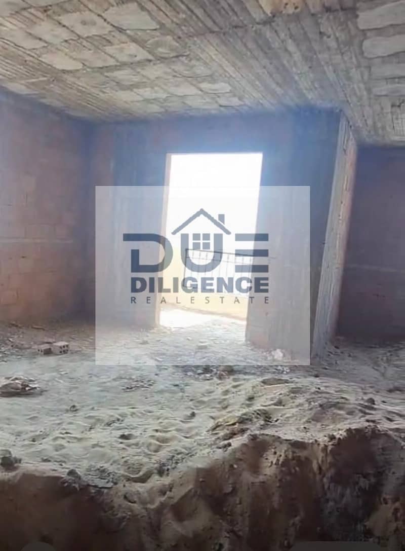 4 5bbcf775-c893-4c2c-aa82-027f6e44c3fb. jpeg