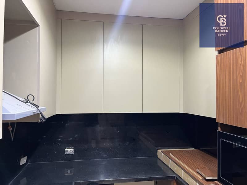 9 5a4dac9e-e7d0-4a65-819b-55a1c4f16b1f. jpeg