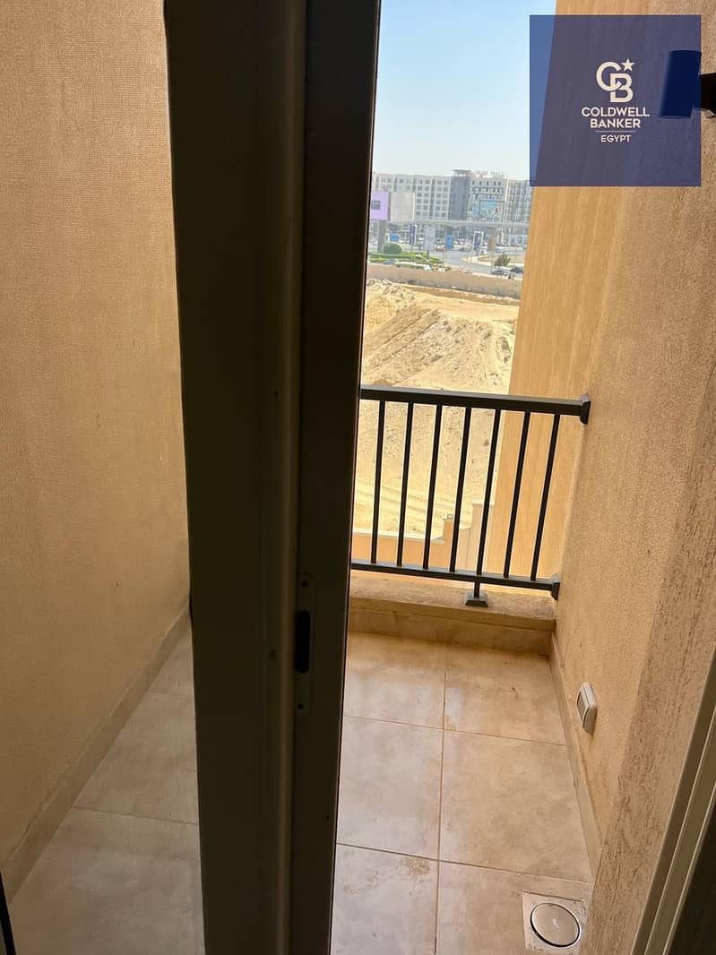 15 a0824490-f499-4a0b-b9d4-a30d52be3e9d. jpeg