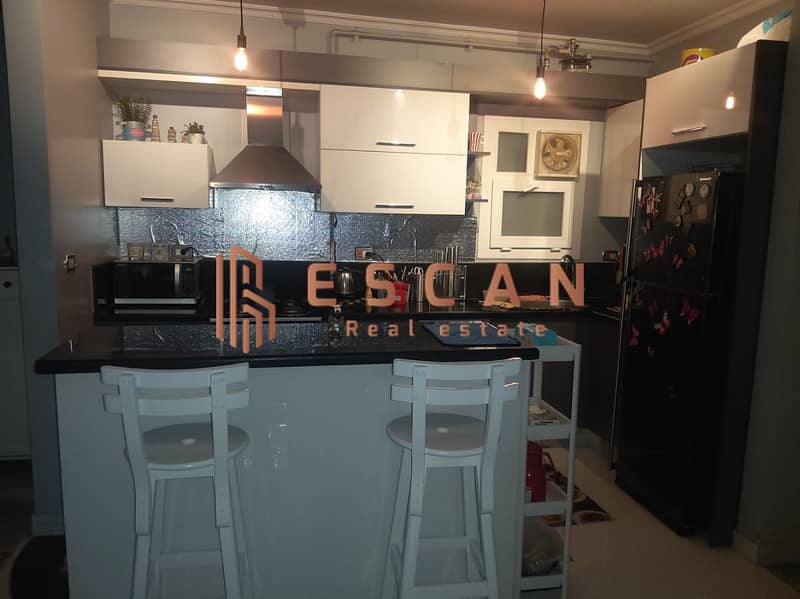 3 U551341 (12). jpeg