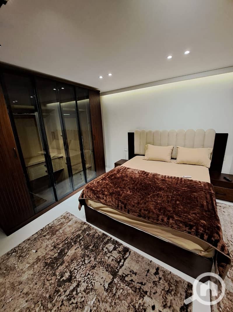 6 96a5f746-61b5-4c28-876d-e73957043eab. jpg