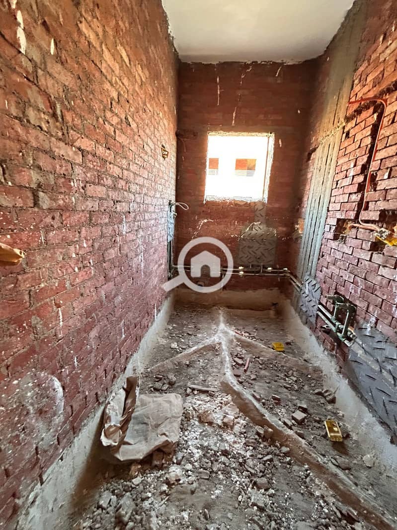 5 WhatsApp Image 2025-10-28 at 6.55. 08 PM (5). jpeg