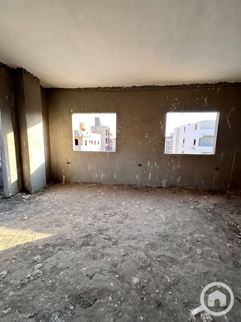 12 WhatsApp Image 2025-10-28 at 6.55. 07 PM (3). jpeg