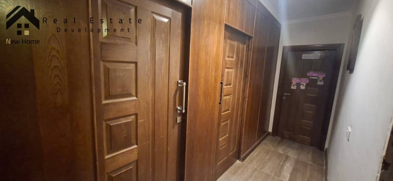 13 d25fb871-967c-415c-bfcc-d8524e85369d. jpeg