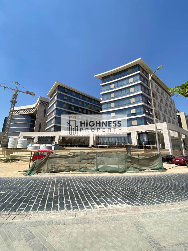 2 WhatsApp Image 2025-10-21 at 6.16. 11 PM (1). jpeg